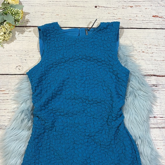 NWT By Anthropologie Textured Bubble Mini Mini Shift Dress Petite - Picture 6 of 10